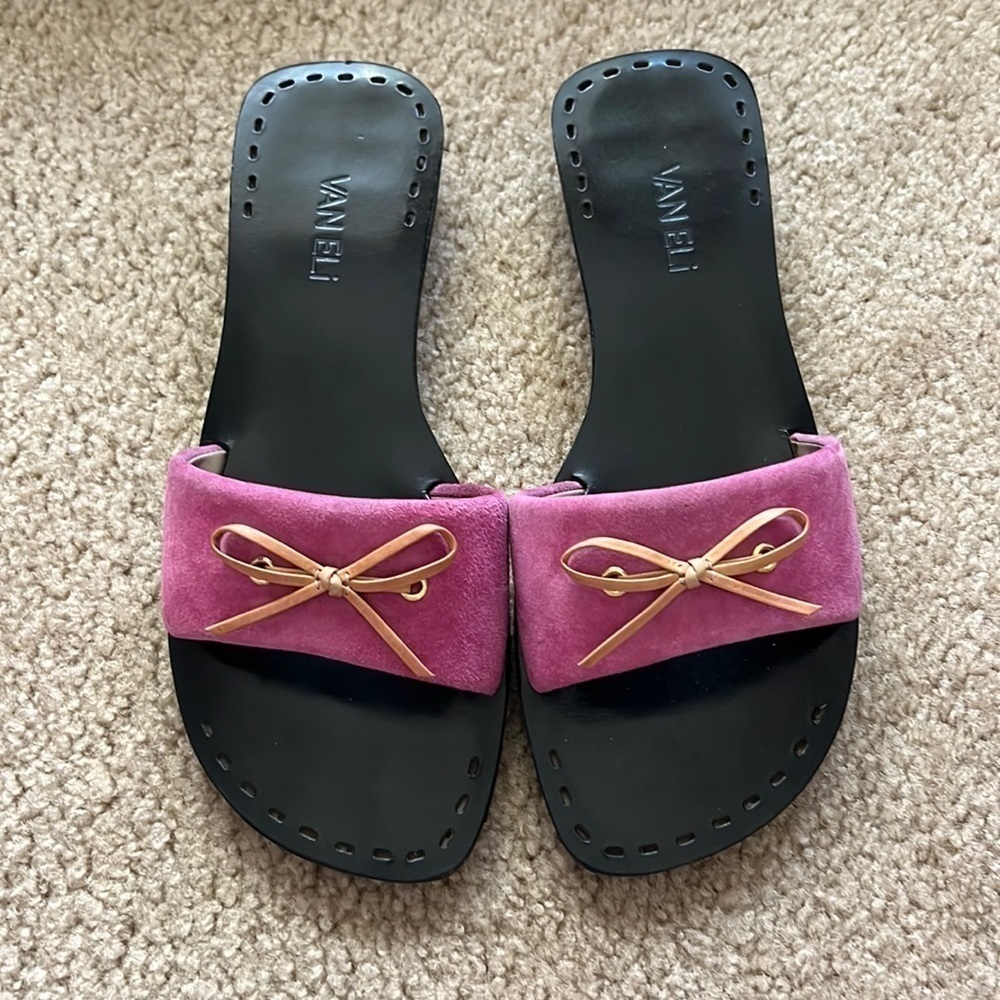 Vaneli Fuchsia Pink Suede Bow Slide Sandals 8.5 Flat Mules Slip On
